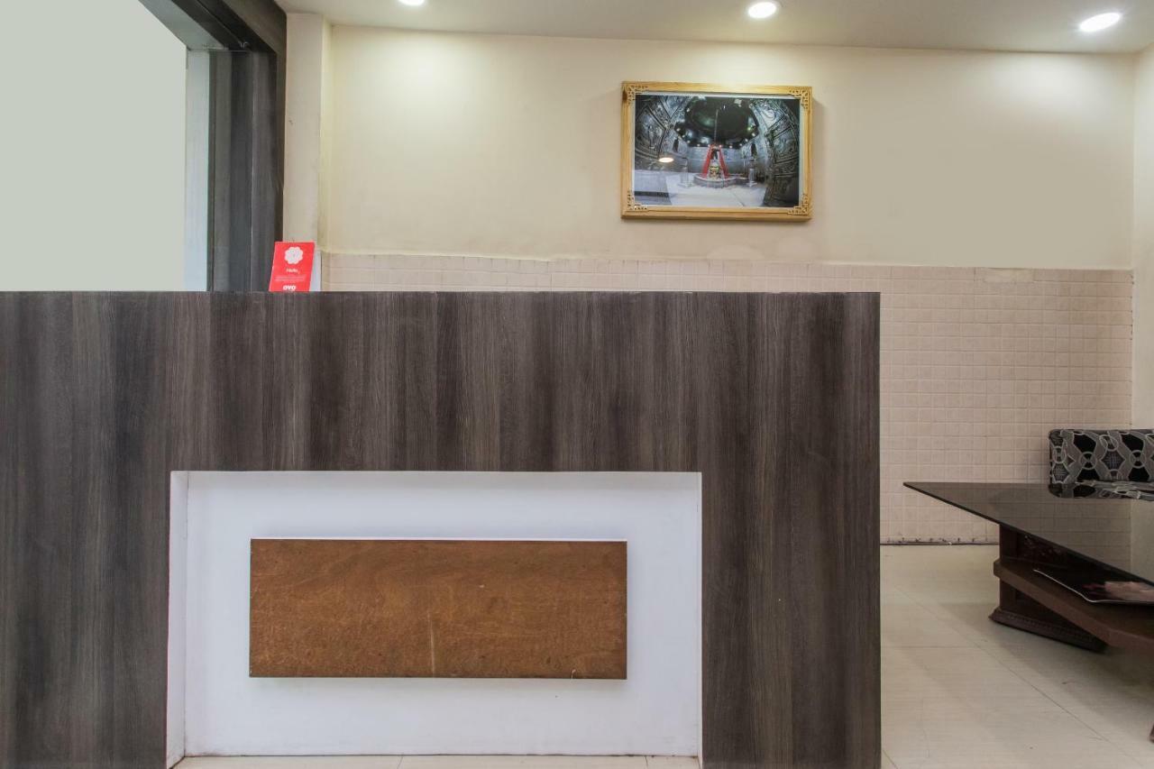 Oyo 17161 Hotel Mahalaxmi 乌贾因 外观 照片